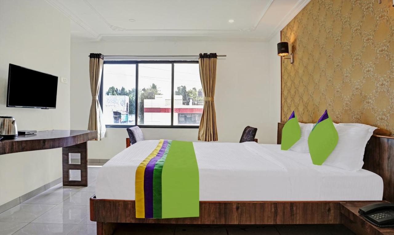 Treebo Varsha Palace Aurangabad  Eksteriør bilde