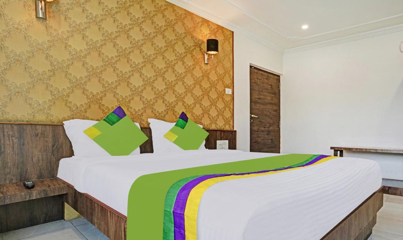 Treebo Varsha Palace Aurangabad  Eksteriør bilde