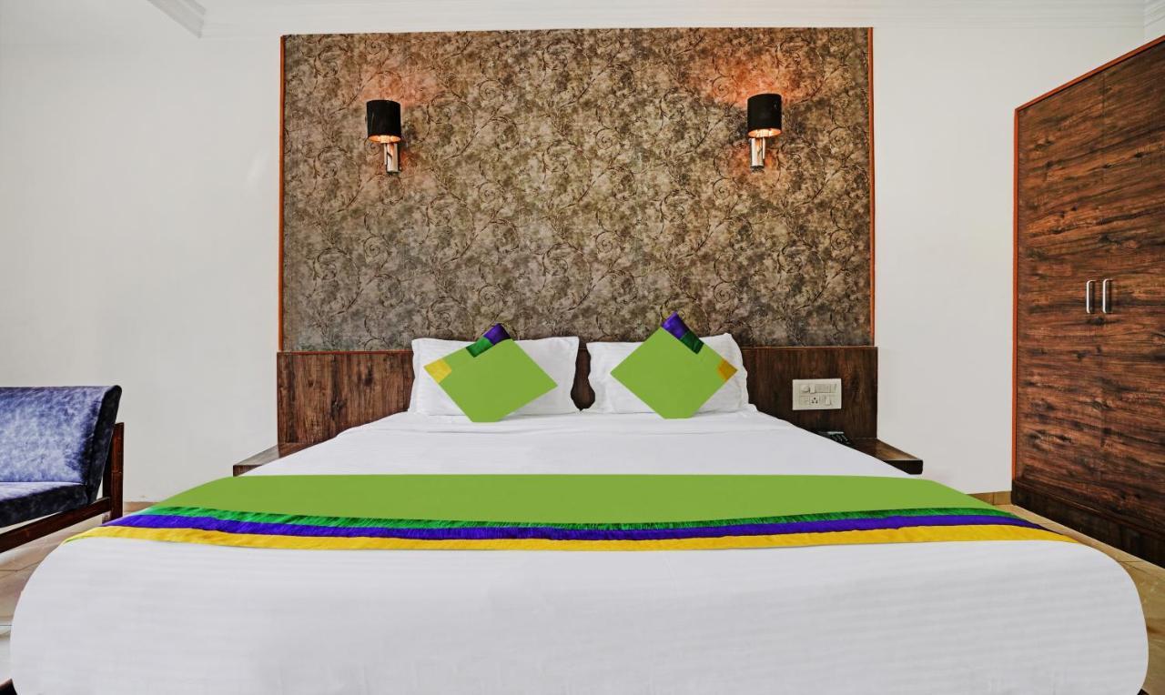 Treebo Varsha Palace Aurangabad  Eksteriør bilde