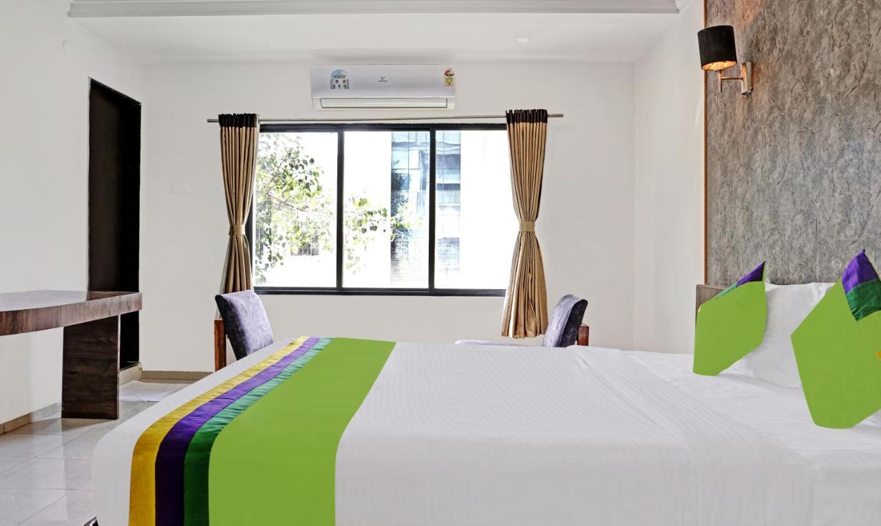 Treebo Varsha Palace Aurangabad  Eksteriør bilde